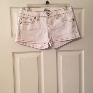 Soundgirl White jean shorts